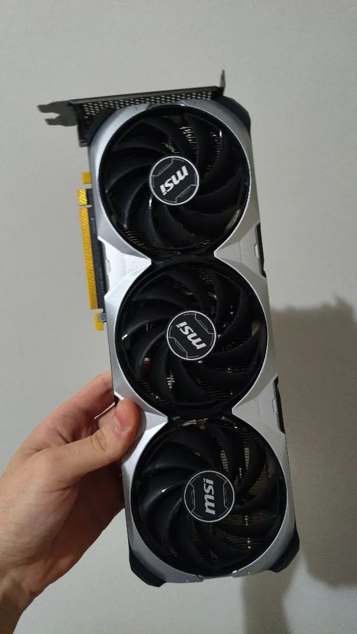 4060 TI 8GB 3X OC VENTUS MSI - Foto 3
