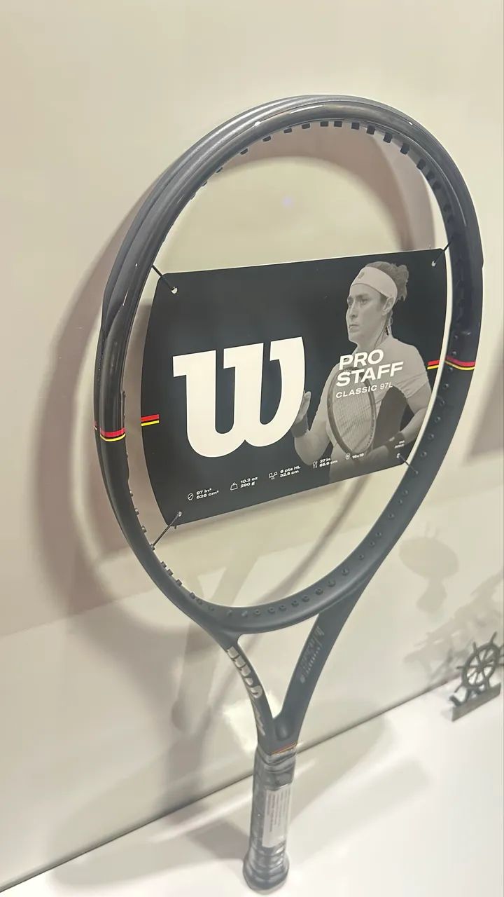 Raquete de Tênis Wilson Pro Staff 97L Classic 2026 - Foto 4