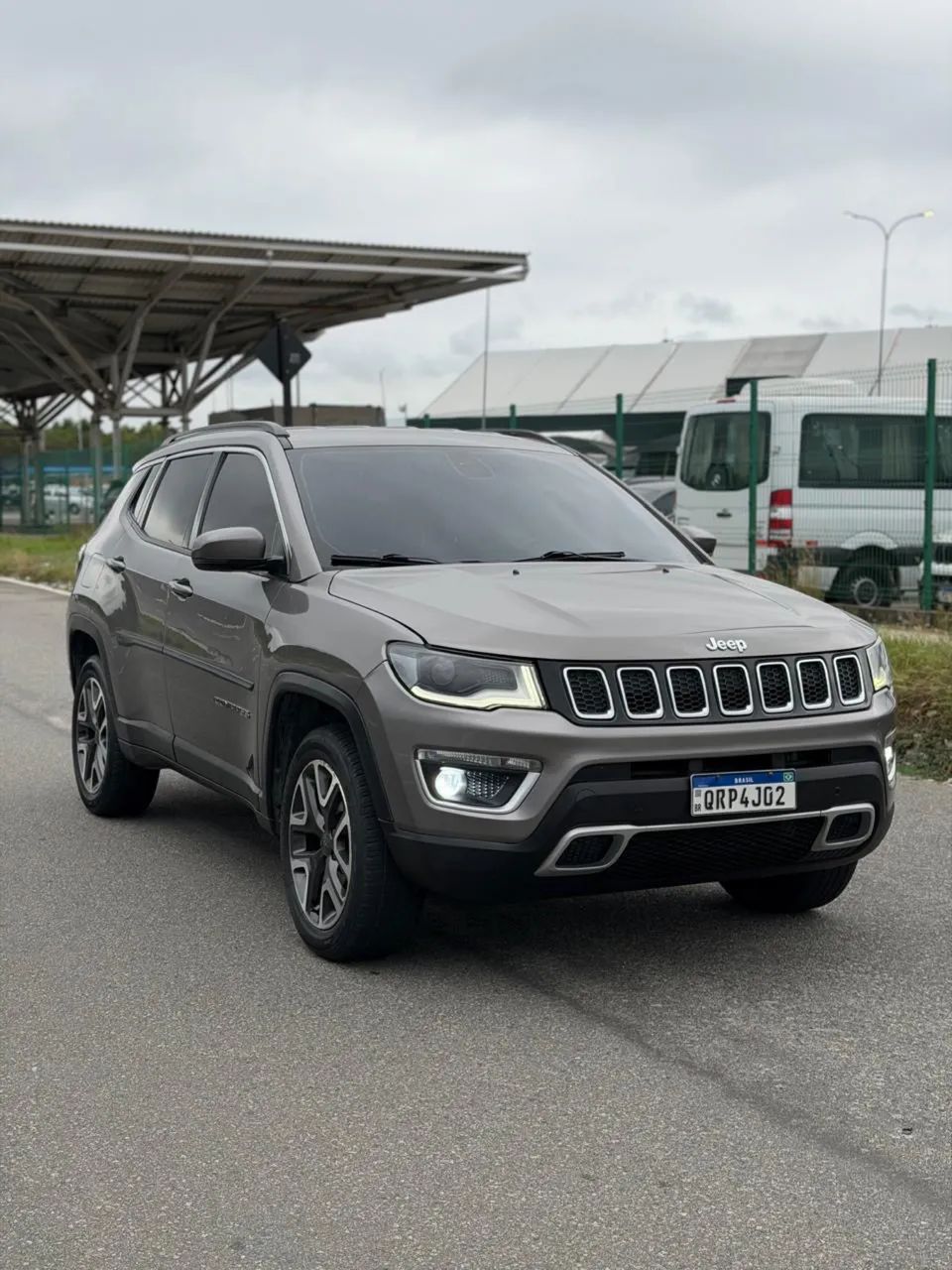 Jeep Compass COMPASS LONGITUDE 2.0 4x4 Dies. 16V Aut. 2019