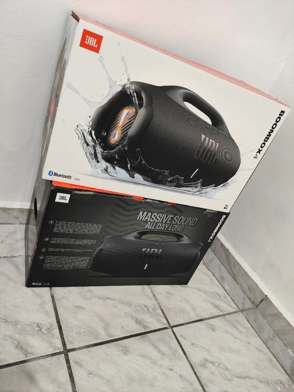 JBL boombox 4 e go4 mais duas capa de brinde  - Foto 4