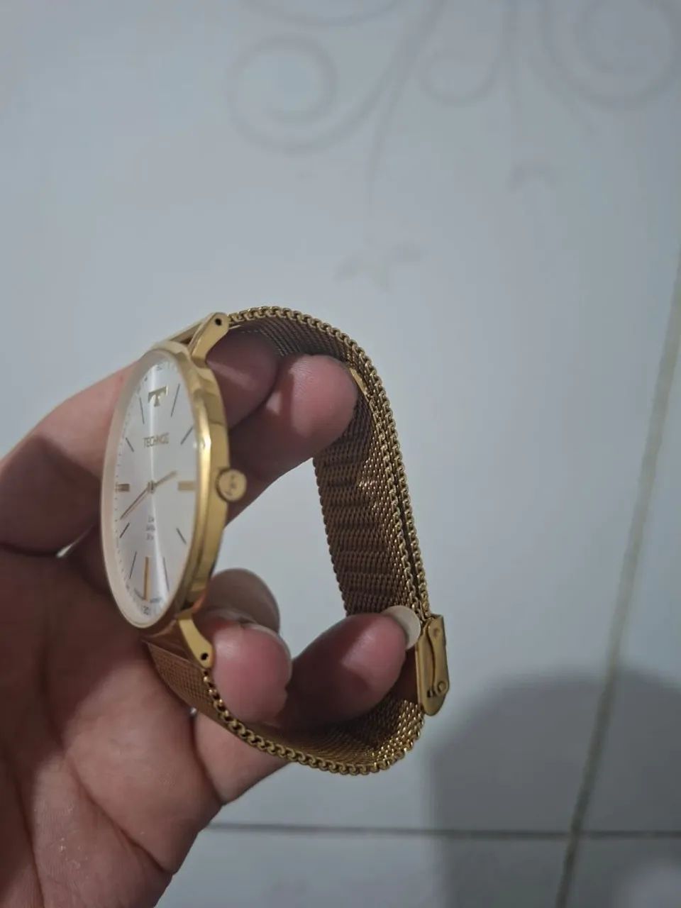 Relógio technos masculino dourado na caixa  - Foto 2