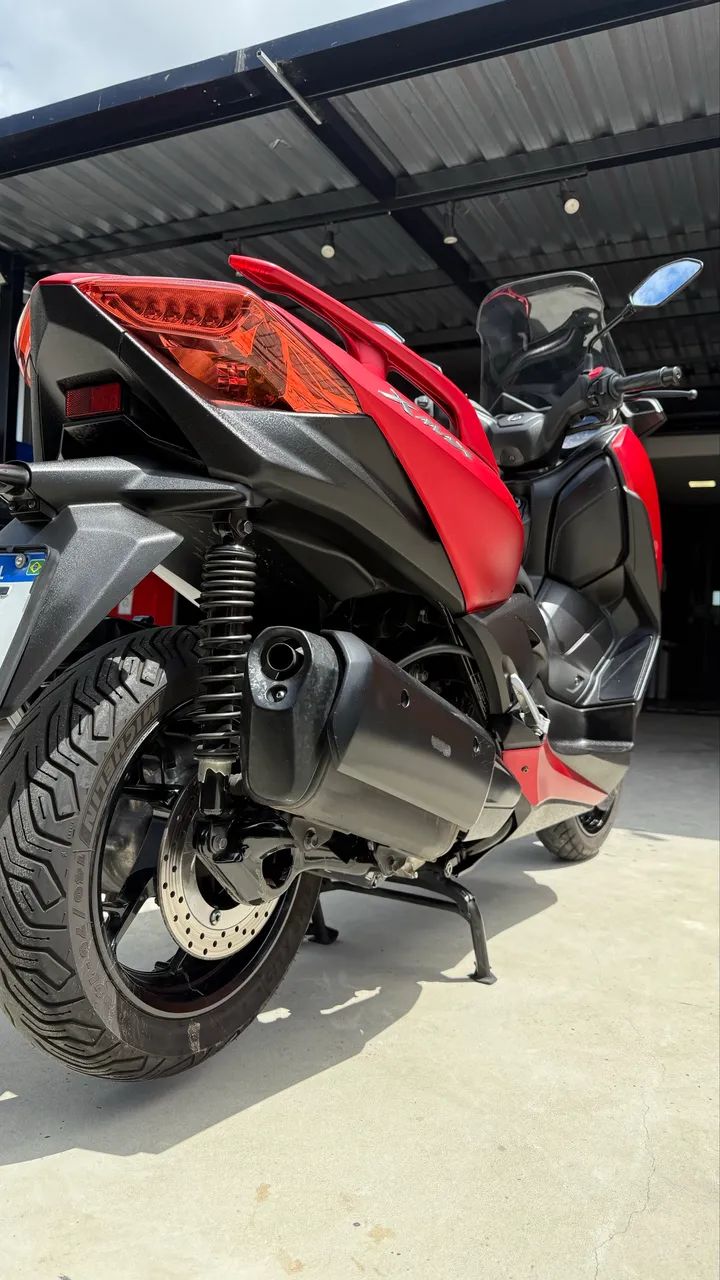 Xmax 250 top 