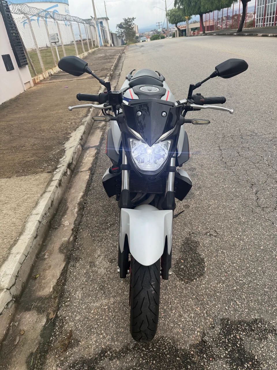 Mt 03 zerada 2 pneu zero  - Foto 4