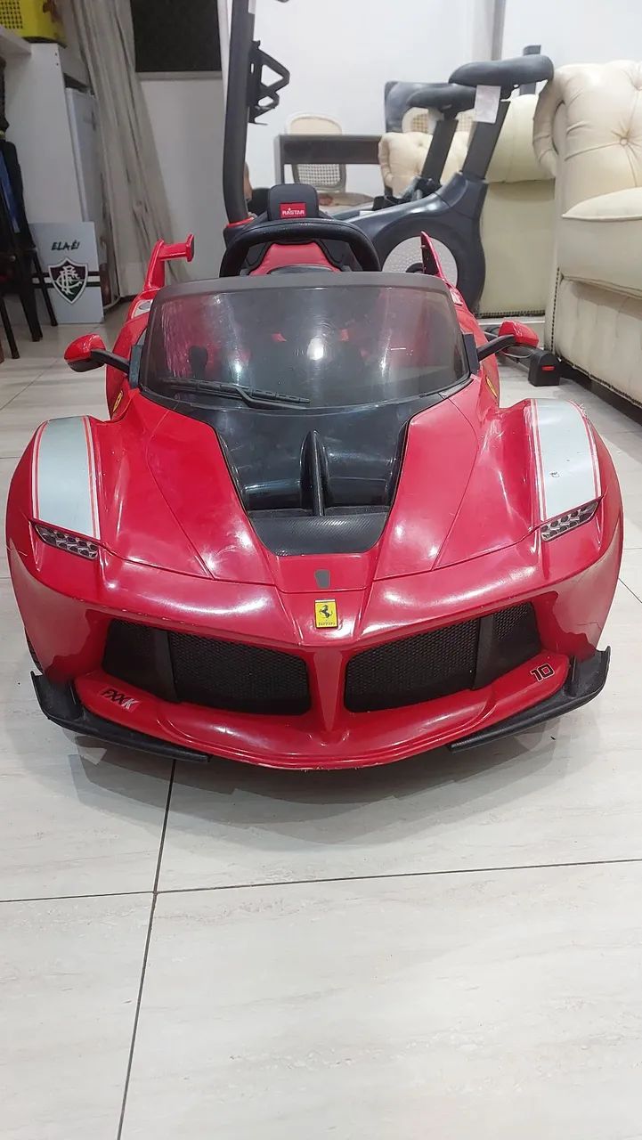 Vendo carro elétrico infantil Ferrari  - Foto 2