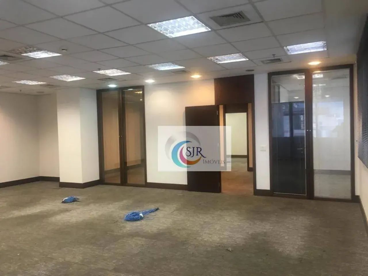 Conjunto comercial de 363 m² com 9 vagas - Foto 5