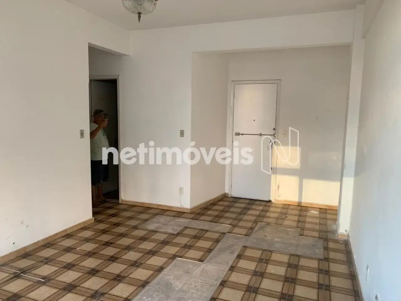 Apartamento 3 Quartos, Amplo, Nascente e Super Ventilado. - Foto 3