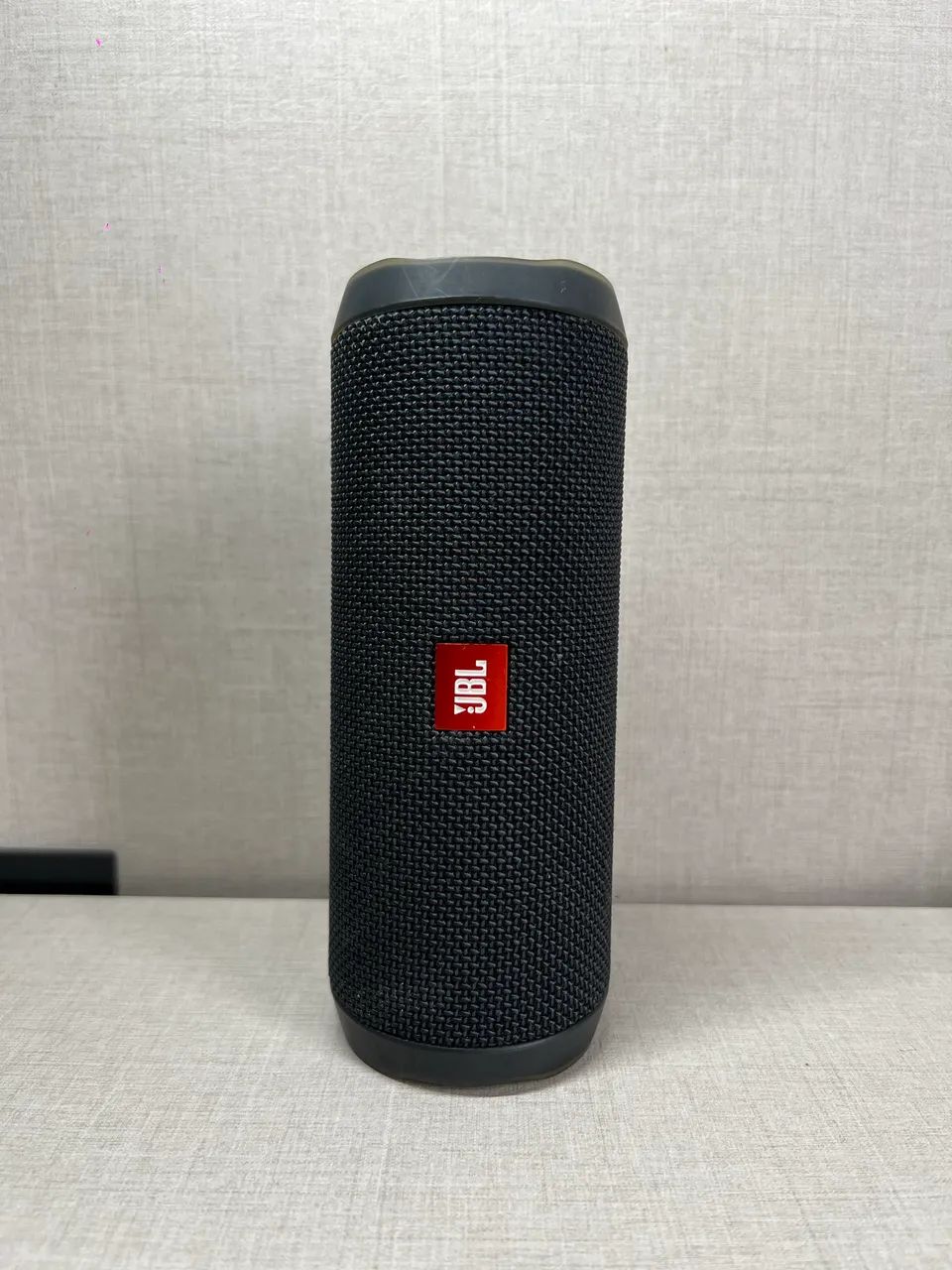 JBL Flip 4