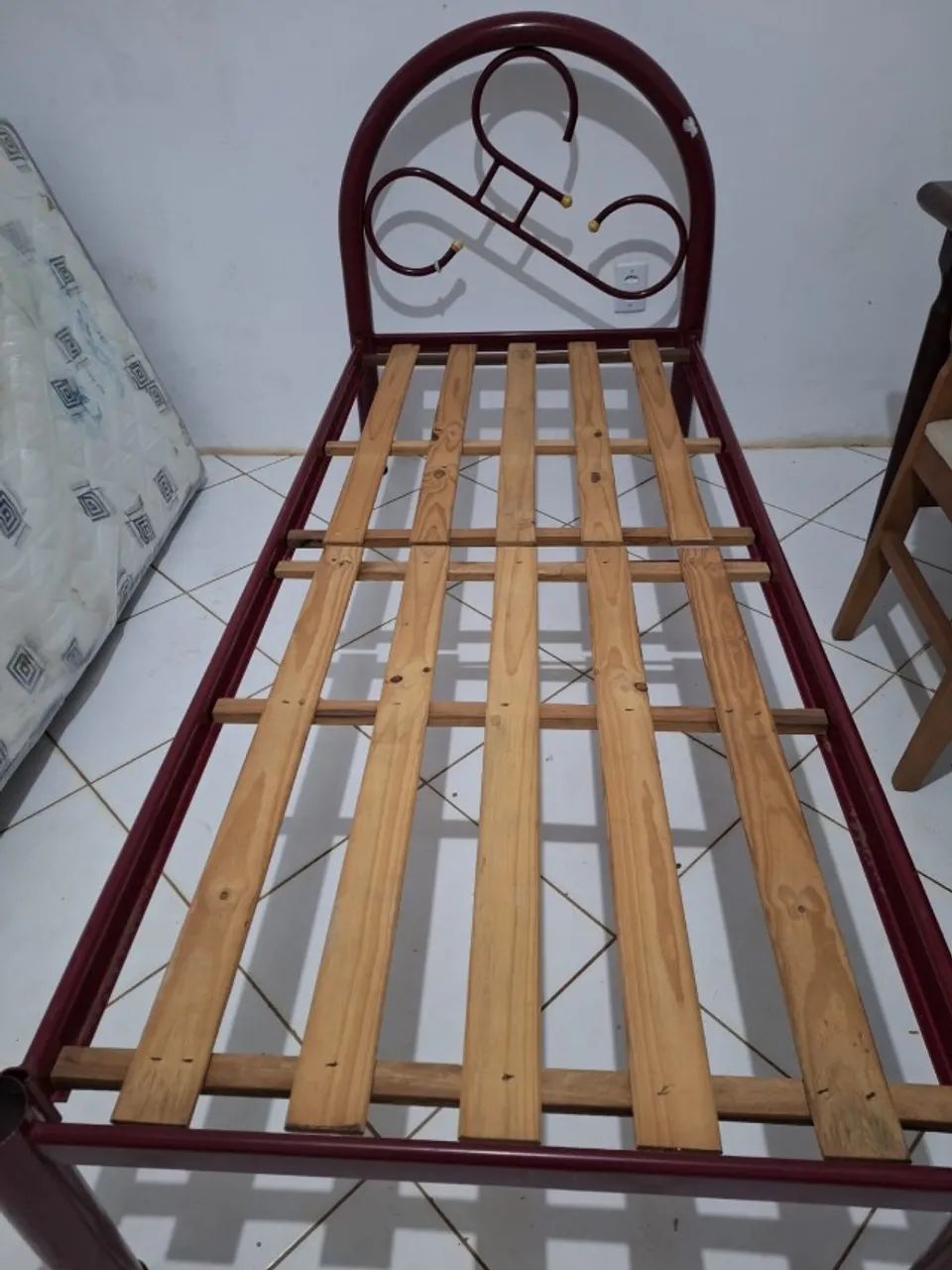 Cama de ferro solteiro  - Foto 2