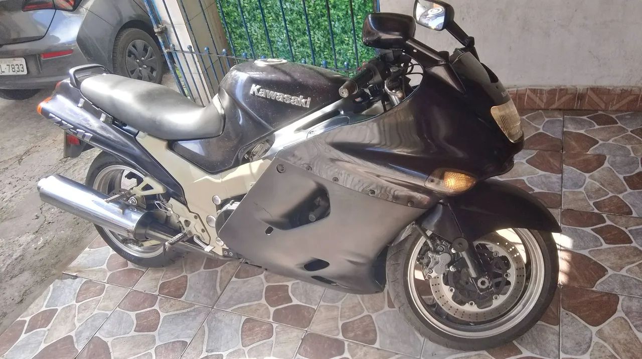 Kawasaki 1200 1996 - 1509786156 | OLX