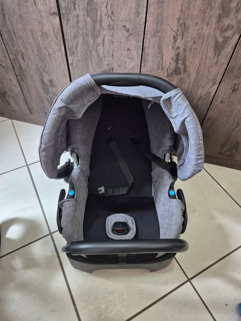 Carrinho de bebê e bebê conforto Safety 1st Mobi  - Foto 4
