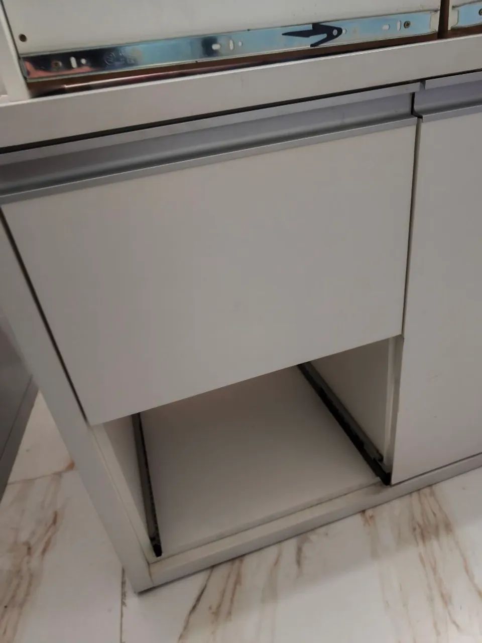 Bancada pia mesa de MDF branca - Foto 2