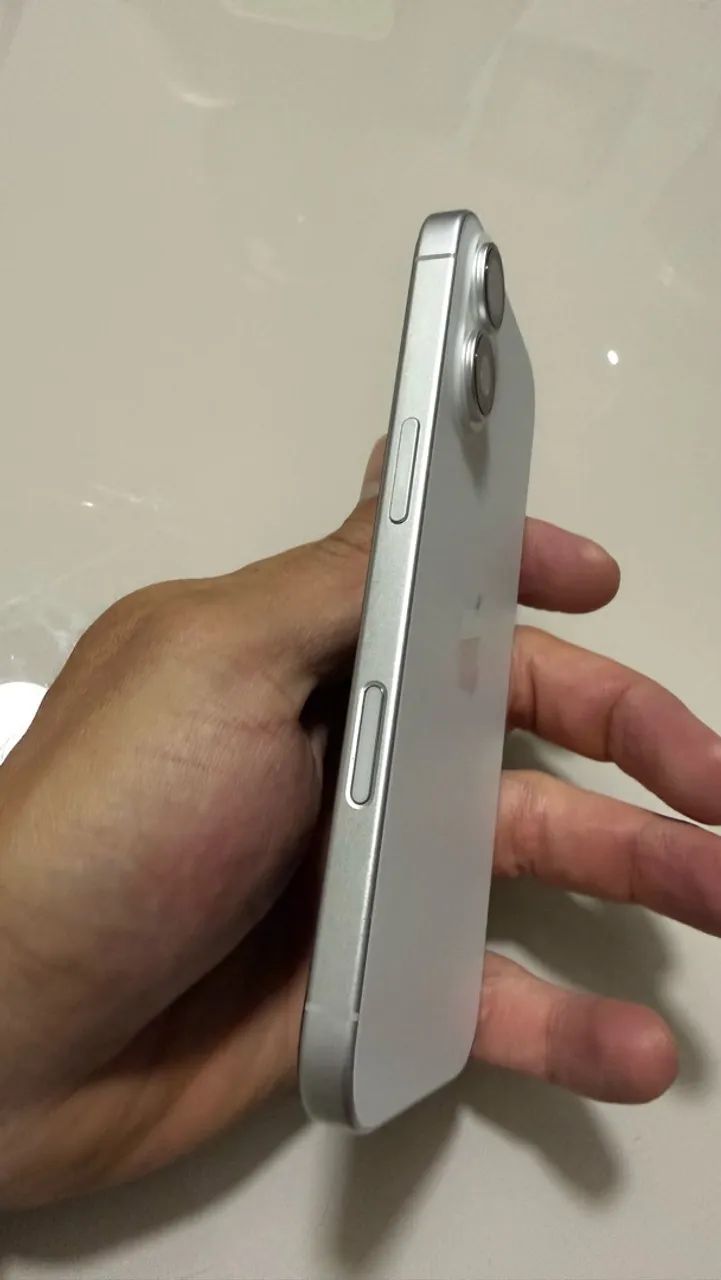 iPhone 17 256gb branco (garantia Apple) - Foto 2