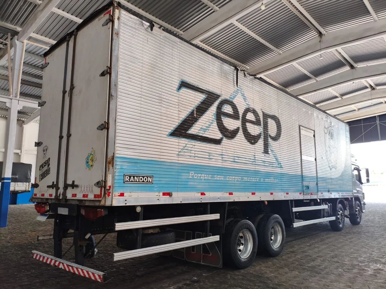 Vendo atego 2430  - Foto 4