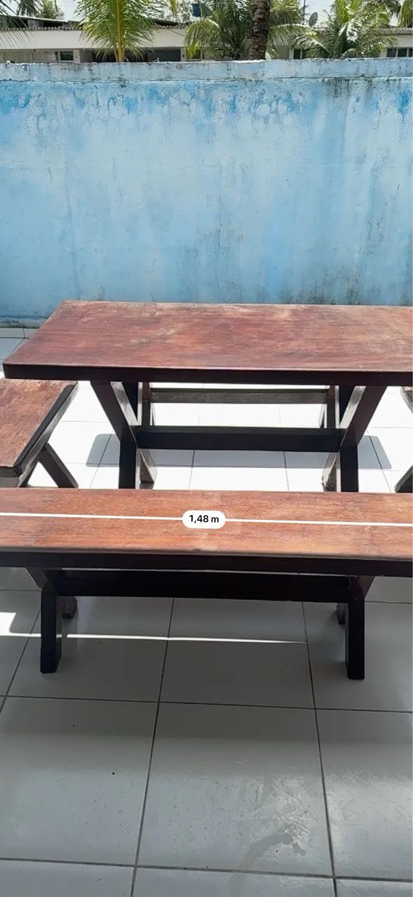 Mesa de madeira maciça. - Foto 4