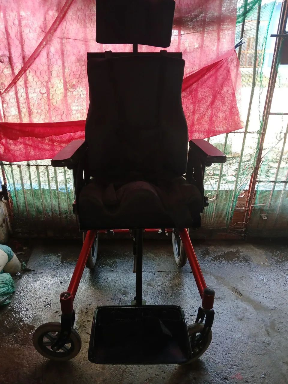 Vende se cardeira de rodas  - Foto 2