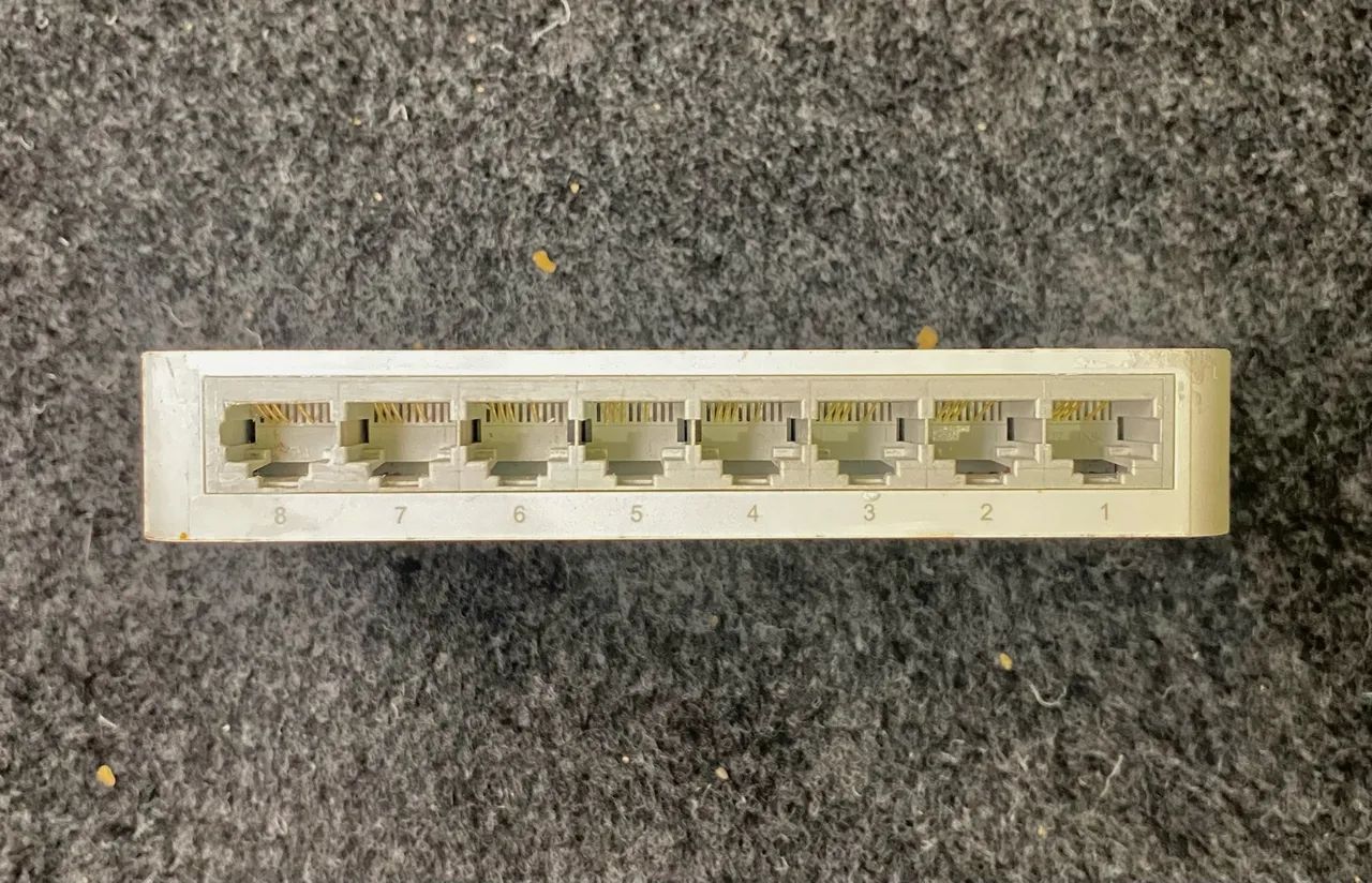 Switch de Rede TP Link TL SF1008D - Foto 2