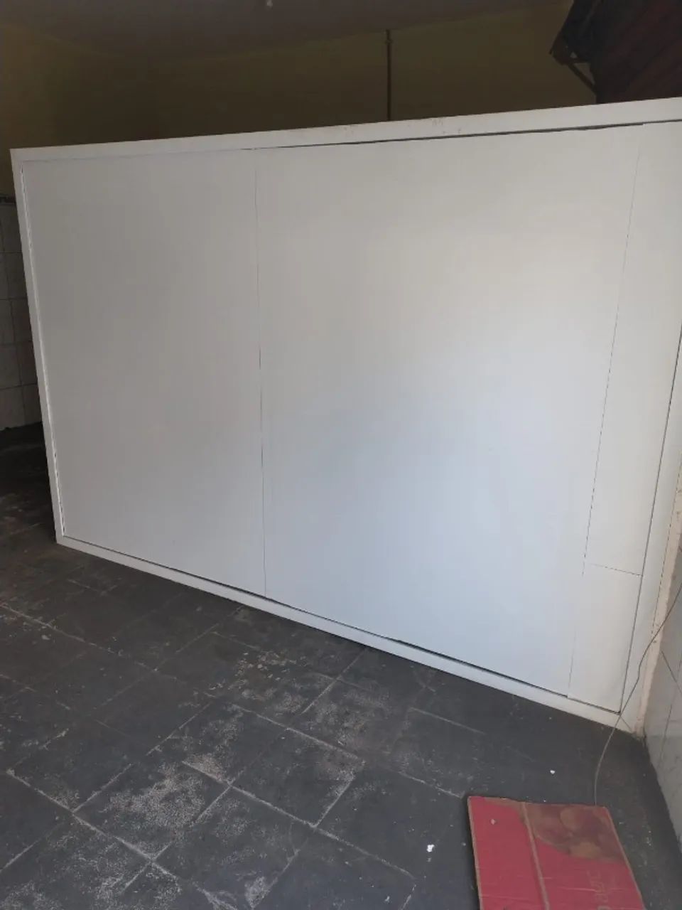 Divisória de vidro 2,8m x 1,9m