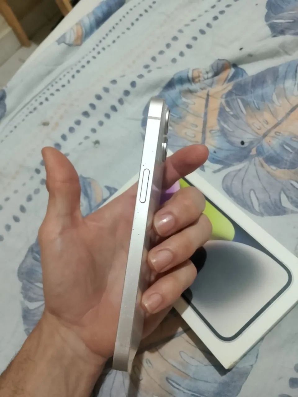 iPhone 14 único dono 