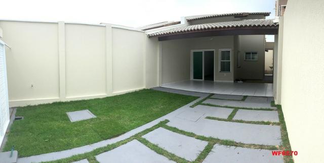 Casa plana na Sapiranga, 3 suítes, 2 vagas, casa nova, Próx Edilson Brasil Soares