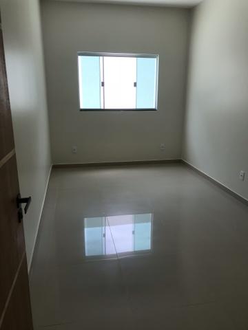 Linda casa em Condomínio Fechado no Setor de Mansões de a Sobradinho - Foto 4