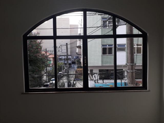 Alugo Sala Comercial no Centro de Nova Friburgo