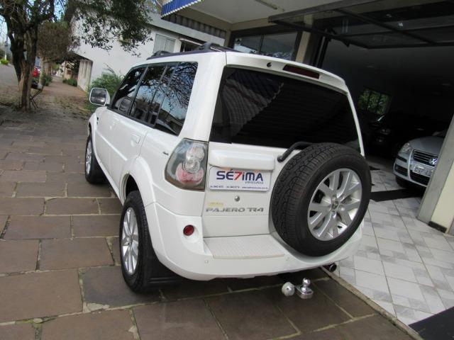 Mitsubishi Pajero TR4 GLS 4x4 Manual - 2012 - Foto 3