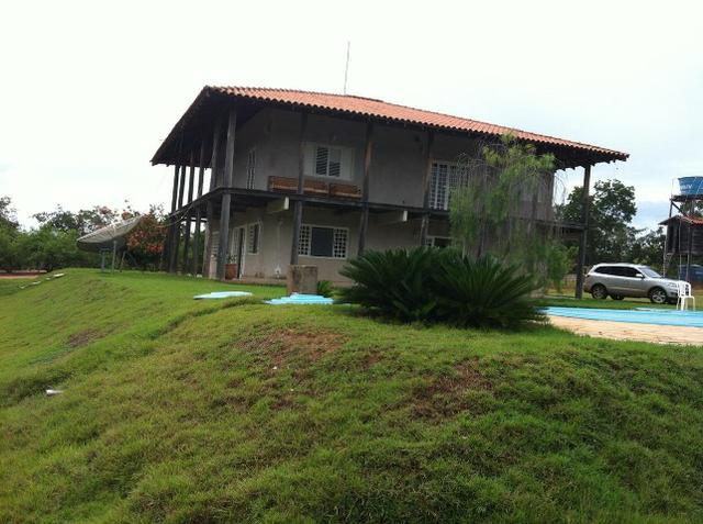 Chácara no Lago de Manso C/ Casa Beira de Rio e Piscina - Foto 2