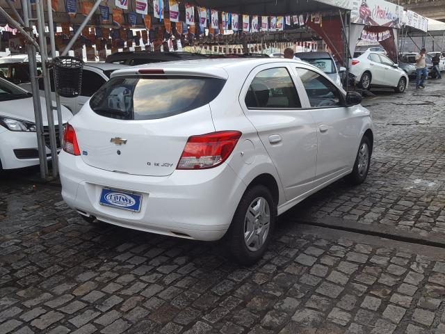 CHEVROLET ONIX 2016/2017 1.0 MPFI JOY 8V FLEX 4P MANUAL - Foto 4
