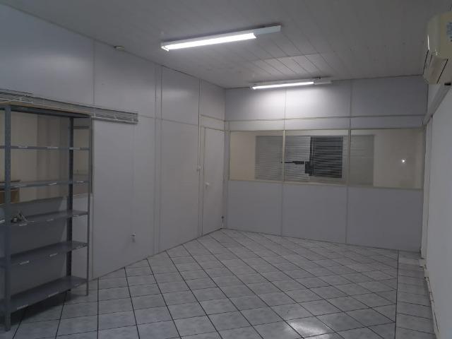 Ampla Sala / Escritório no Centro de Blumenau - Foto 7