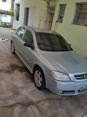 Vendo Astra 2009 8v completo Flex