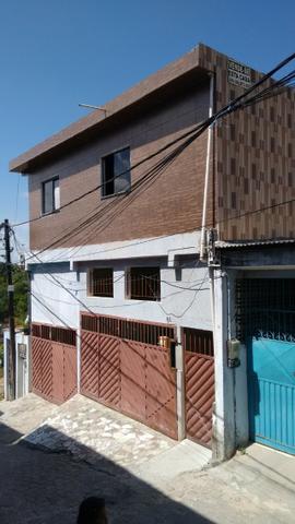 Casa c/ garagem Cia1, R$ 699,00