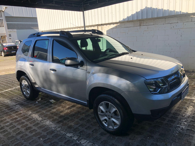 Renault Duster 1.6 Expression 2018/2019 muito nova automática, carro impecável - Foto 2