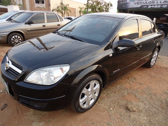 GM/VECTRA SEDAN ELEGANCE 8V 4P TOTAL FLEX COMPLETO