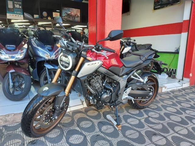 HONDA CB650R ANO 2020 APENAS 4 MIL KM