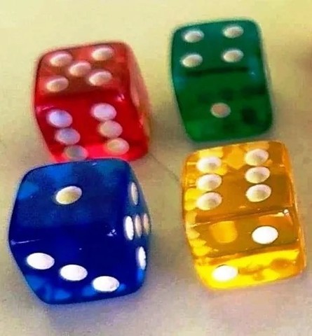 16 Pinos E 4 Dados Grandes P/ Jogo De Ludo - Foto 3