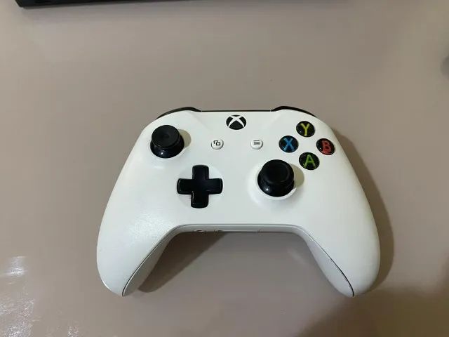 Microsoft Xbox One S 1tb All Digital - Foto 3