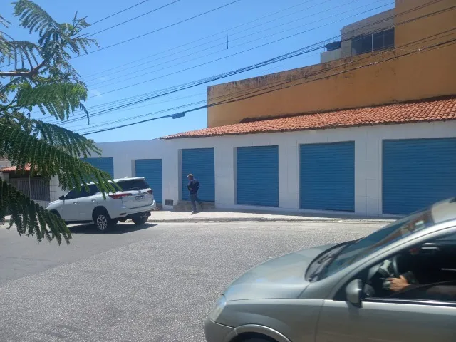 alugo sala na avenida Maranhão