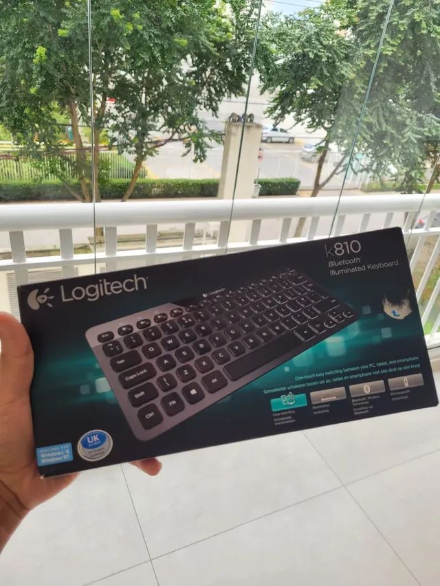 Teclado bluetooth retroiluminado online logitech k810