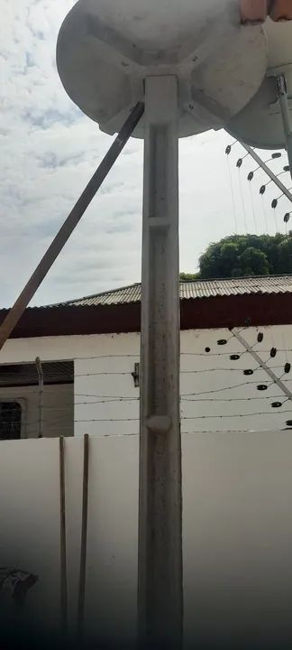 Suportes para caixa d'água e poste de energia  - Foto 3