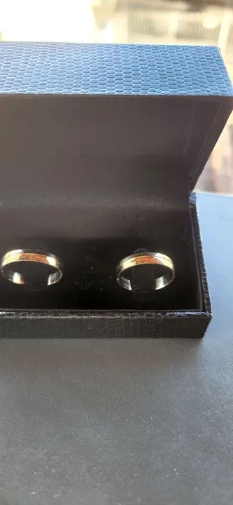 Par Aliança de ouro 18 k 4mm 4 gramas - Foto 3