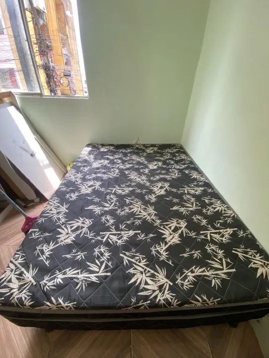 Cama Box Casal pra vender logo