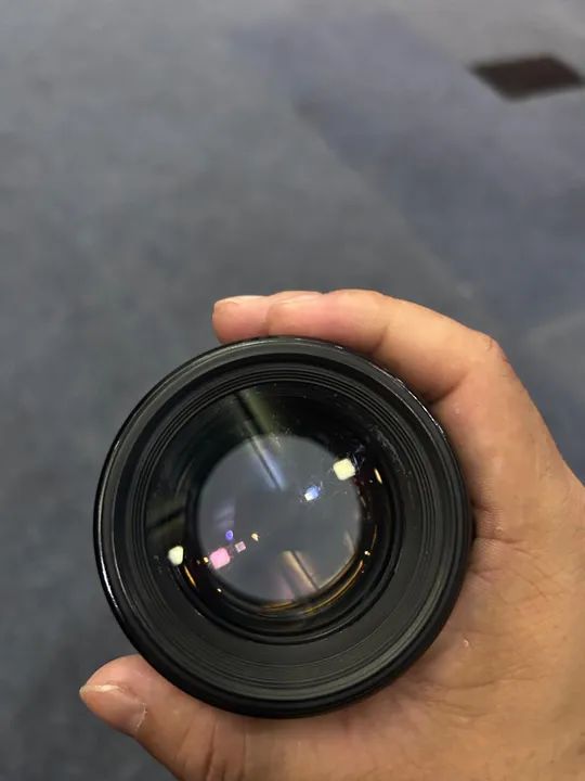 Lente Canon EF 85mm f/1.8 STM - Foto 3