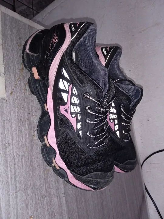 Tênis Mizuno pro 9 rosa e preto 36