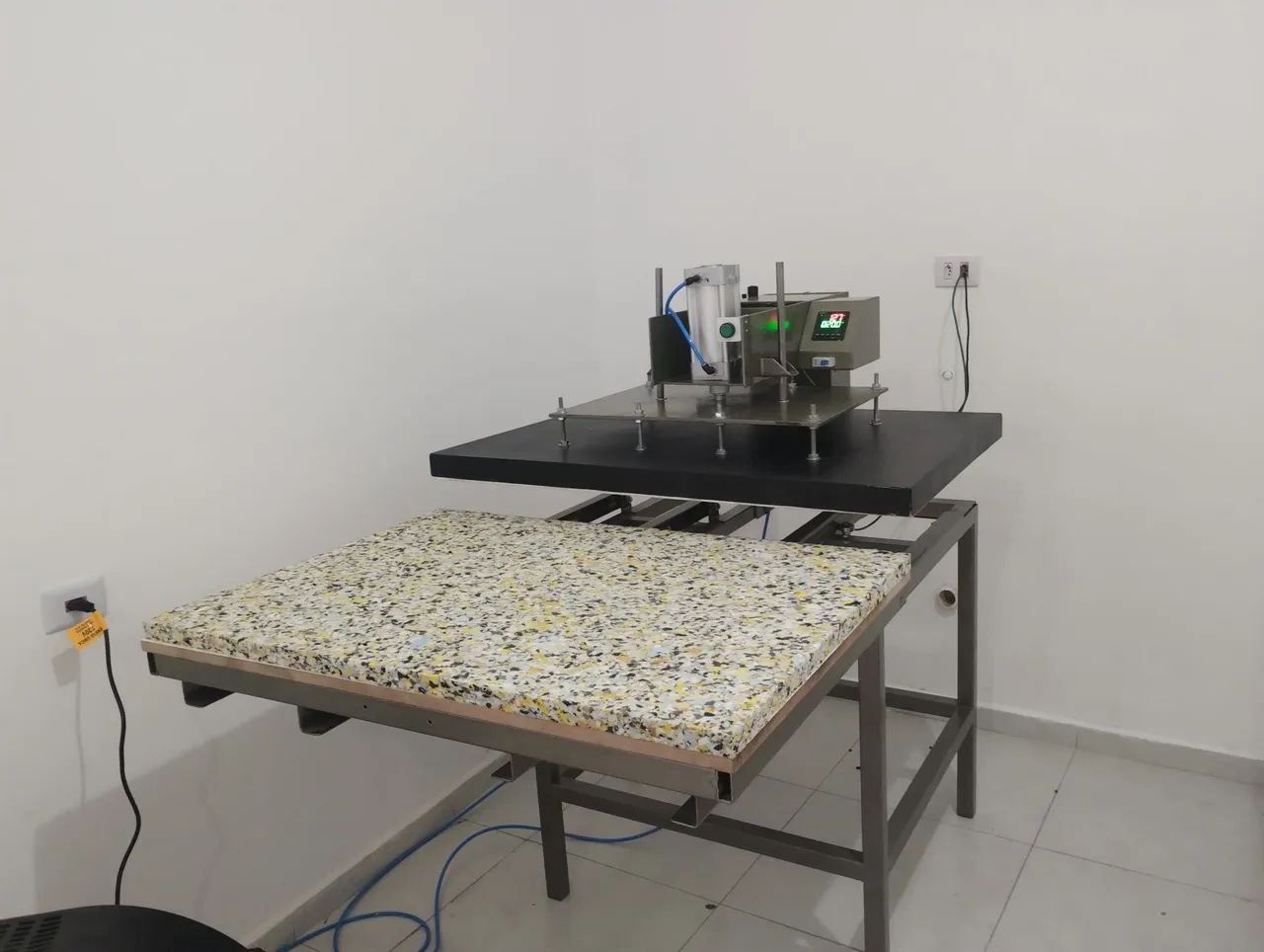 Prensa térmica sublimação DTF pneumática! preços baixos e parcelamento. - Foto 5