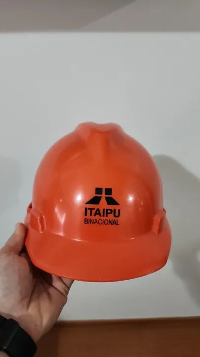 Coleção de 2 capacetes da Light e Itaipu. Venda em conjunto ou separado - Foto 2