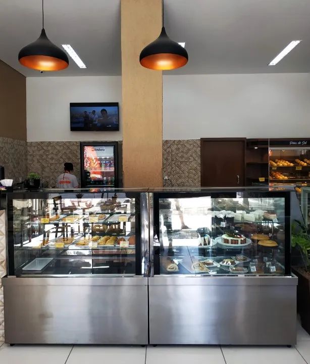 Vitrine expositora refrigerada e aquecida