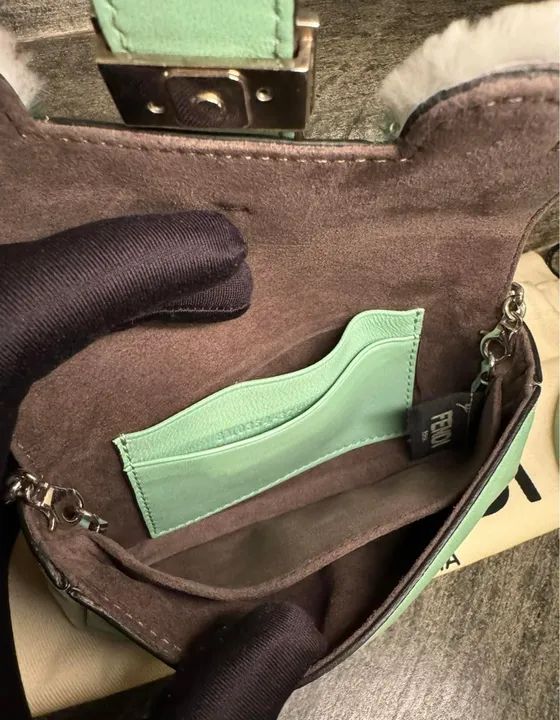 FENDI BAGUETTE MICRO MONSTER - Foto 4