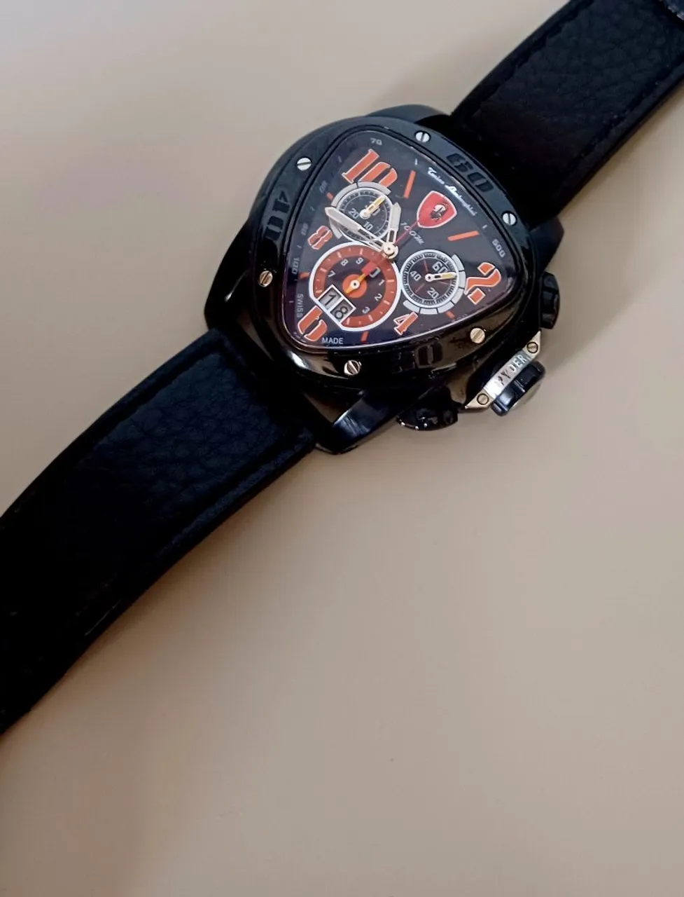 Relógio Rononho Anborguini de pulso masculino Ferrari Scuderia