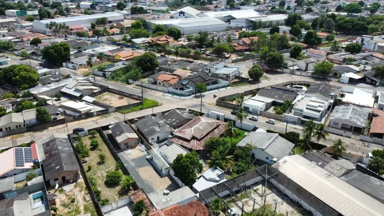 Imóvel para venda tem 200 metros quadrados com 3 quartos em 31 de Março - Boa Vista - RR - Foto 2