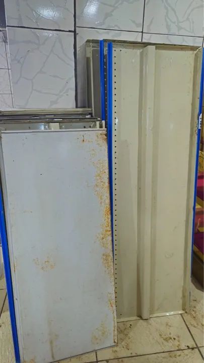 Prateleiras de supermercado em ótimo estado - Foto 2
